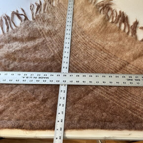 Vintage Womens Montrose Mohair Wool Shawl Fringe Sweater Brown 1960s - Picture 2 of 8